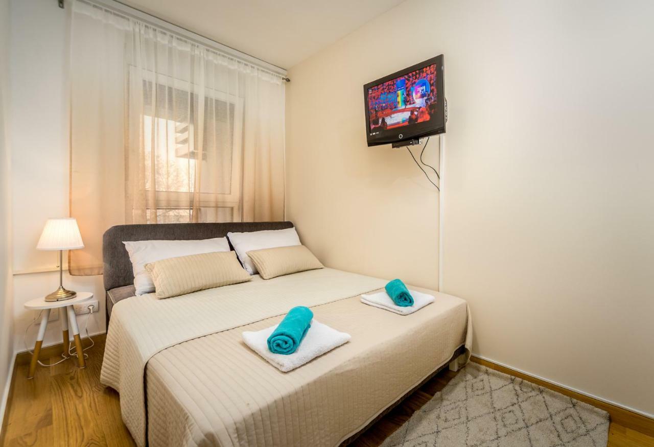 Apartman Tirena Belgrado Exterior foto